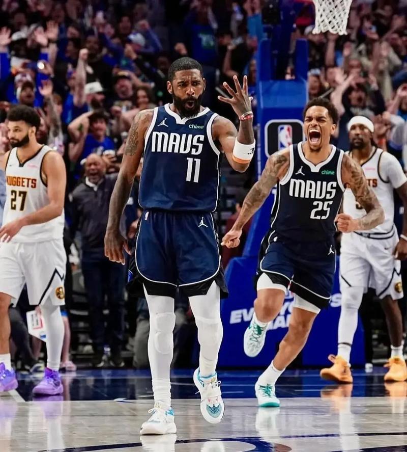 足球意甲豪门迎来10连胜，状态如日中天（足球意甲豪门豪取十连胜，气势如虹）