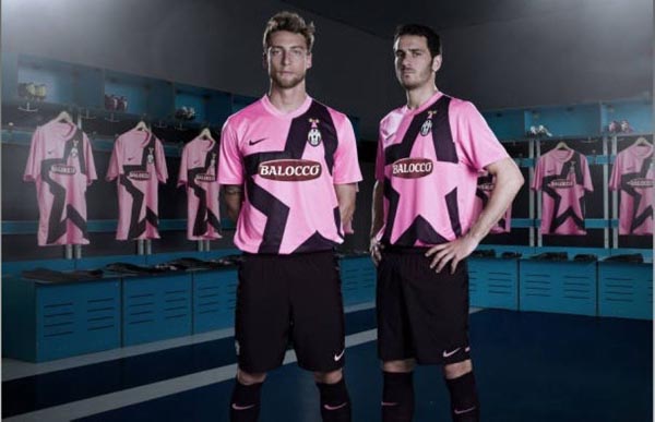 致敬，若塔兄弟前东家贡多马尔在球衣上印了他们的头像和名字（贡多马尔向若塔兄弟致敬：球衣印上两人头像与姓名）