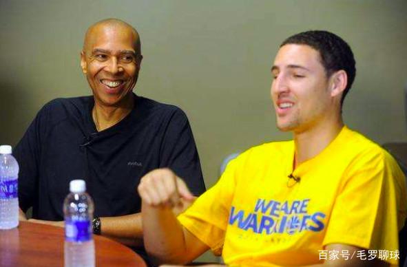 本赛季沃尔什首发时凯尔特人9胜2负，近两场投篮15中14（沃尔什本季首发时绿军9胜2负，近两战投篮15中14）