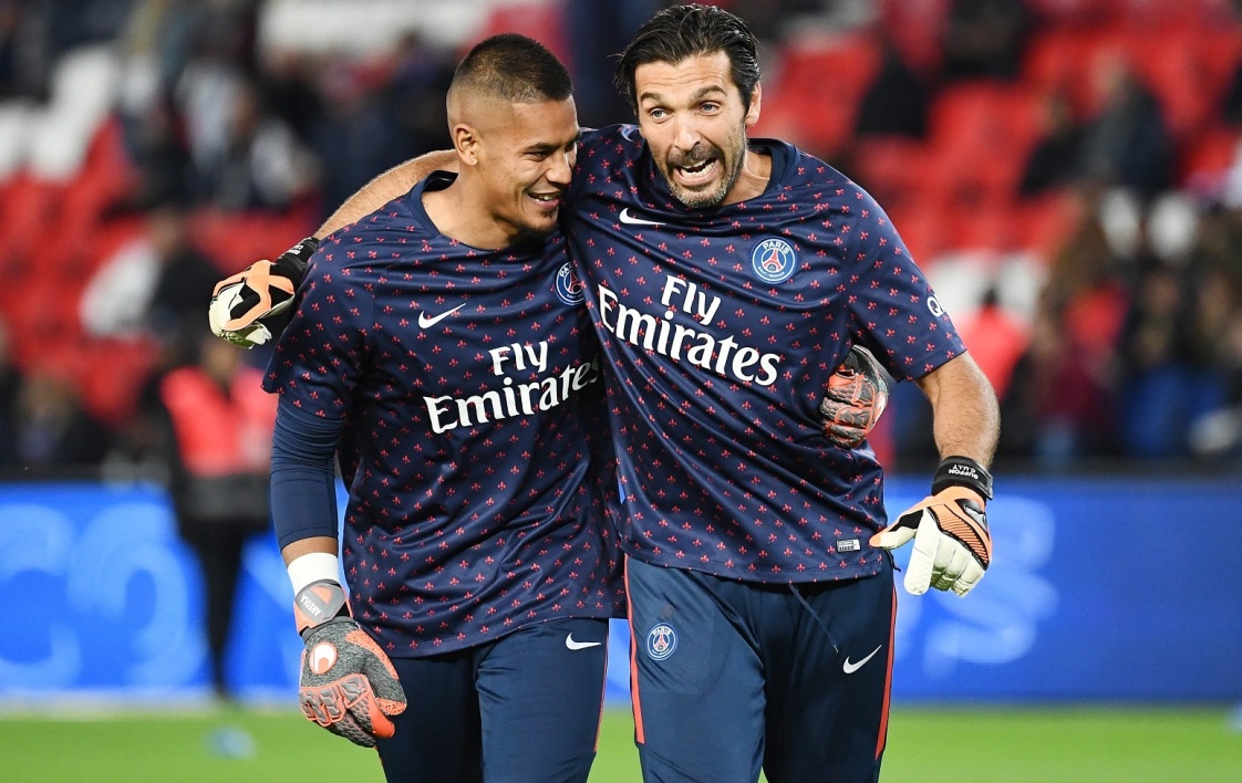 毕包主帅：亚马尔现在还不好跟梅西比，回诺坎普比赛让人期待（毕巴主帅：亚马尔尚难与梅西相提并论，回归诺坎普之战令人期待）