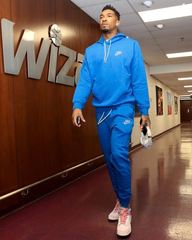 小波特连续三场比赛砍下30+&命中5个三分，篮网队史首人（小波特三连场30+且命中5记三分，篮网队史第一人）