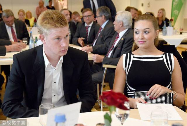 替补球员上场即完成制胜球（替补登场瞬间打入致胜一球）