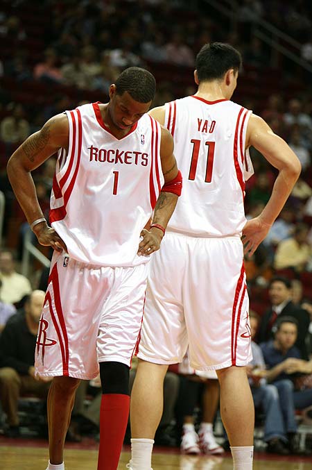 解说国安这场亚冠，真能给你气出好歹龙队从第一场平...（国安亚冠赛后解读：看得人直冒火，龙队自首战平局起就不在状态）