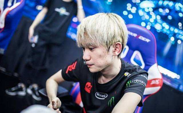 家庭是他最 家庭是他最